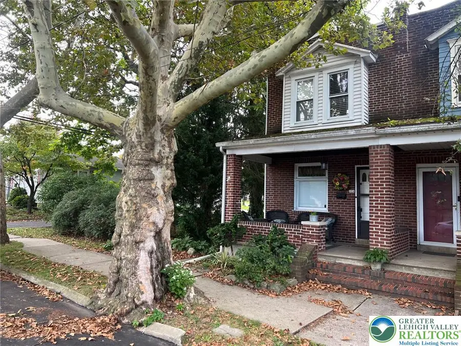 324 E Laurel Street, Bethlehem, PA 18018 - #2