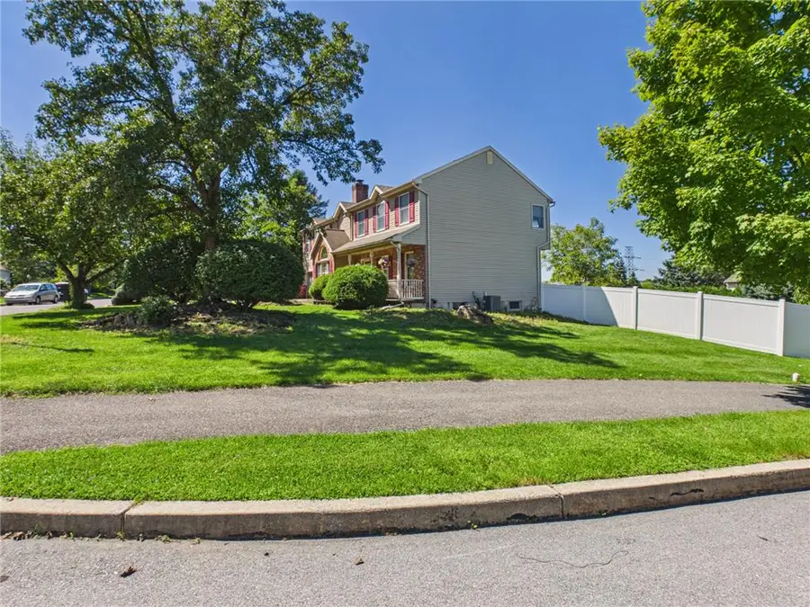 905 Cornwallis Drive, Forks Township, PA 18040 - #3