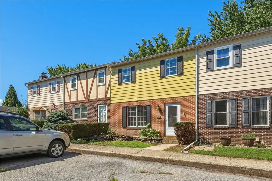 1230 Eagle Street, Lower Macungie, PA 18106 - #2