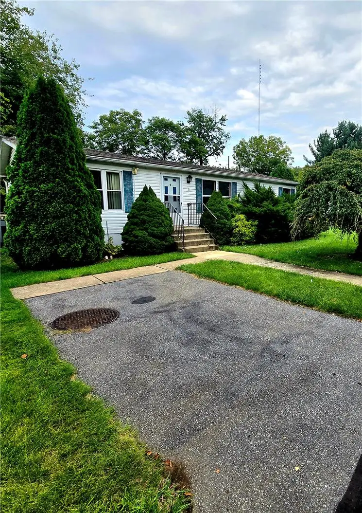 3 Canterbury Court, Easton, PA 18040 - #2