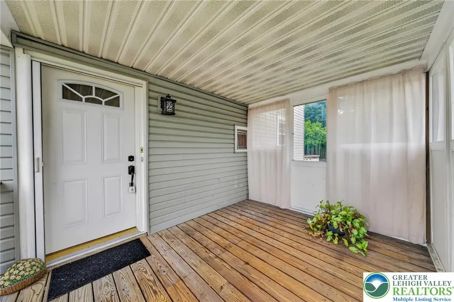 124 S 6th Street, Bangor, PA 18013 - #3