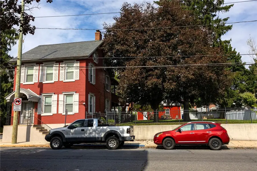 123 Front Street, Catasauqua, PA 18032 - #2