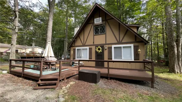 136 Tomhickon Trail, Coolbaugh Twp, PA 18347