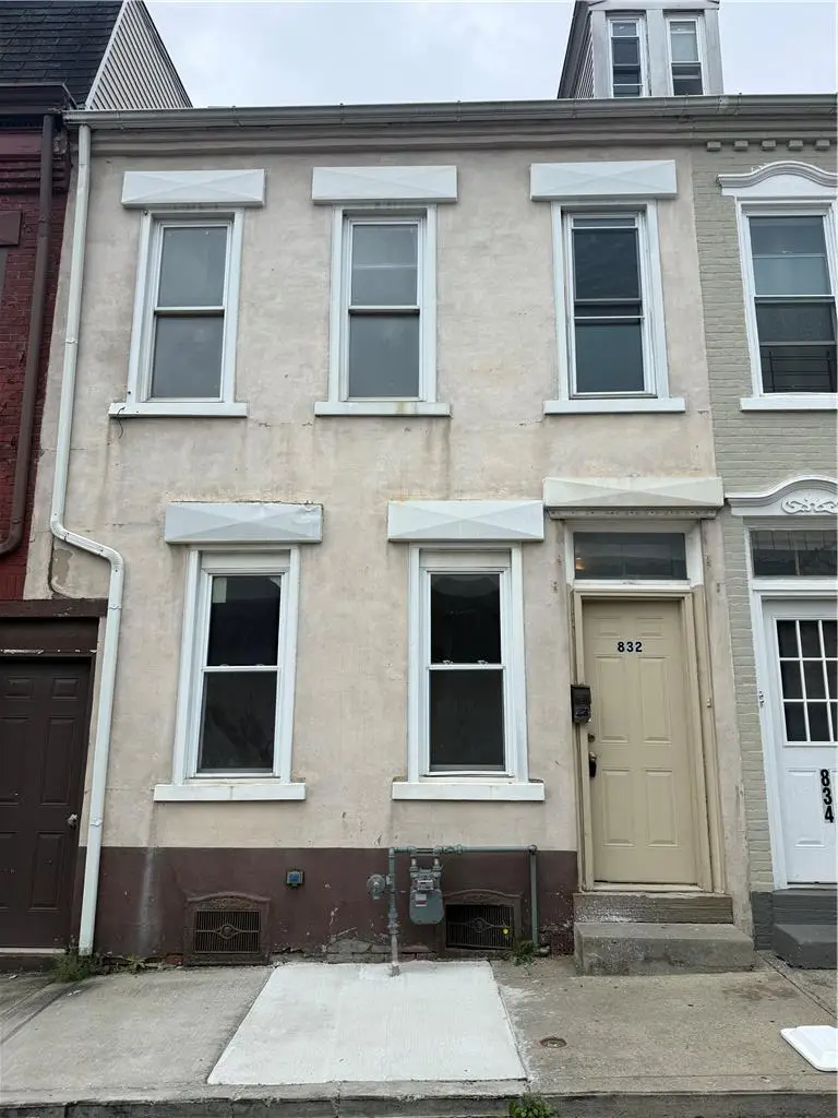 832 Chestnut Street, Allentown, PA 18102 - #1
