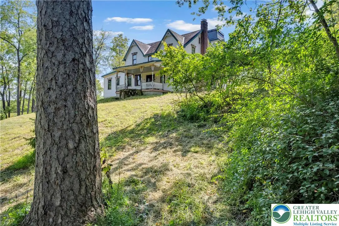 384 Henry Road, Bushkill, PA 18064 - #1