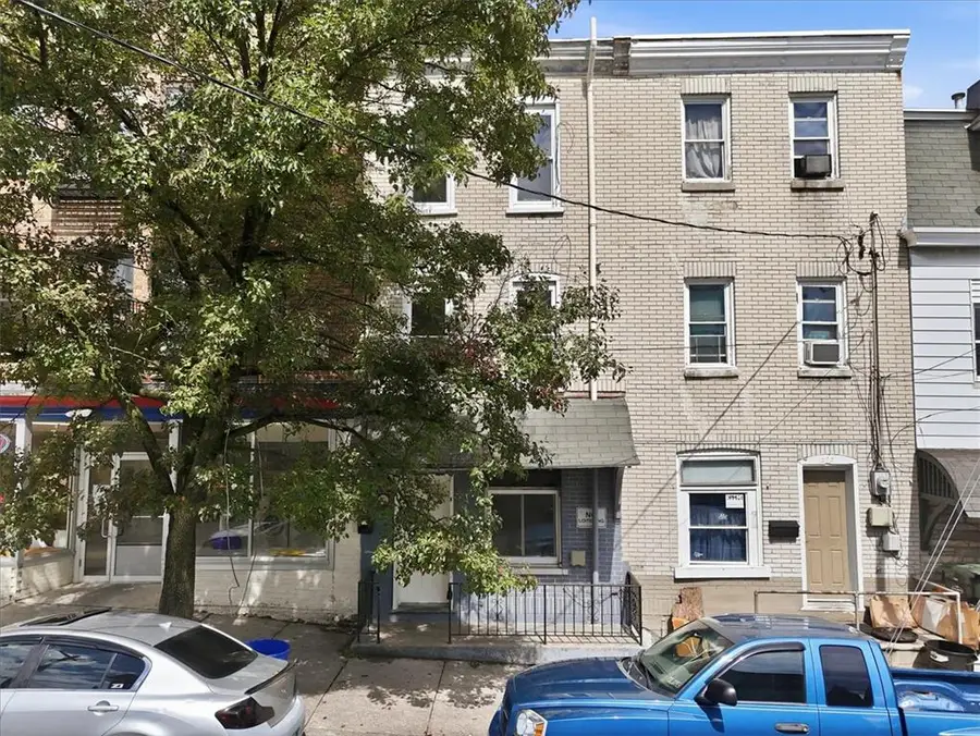 395 W Allen Street, Allentown, PA 18102 - #2