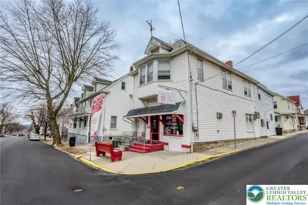 49 N Broad Street, Nazareth Boro, PA 18064