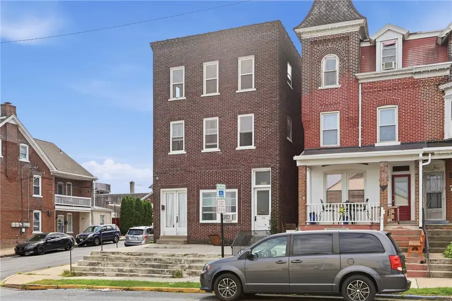 702 Saint John Street, Allentown, PA 18103 - #2