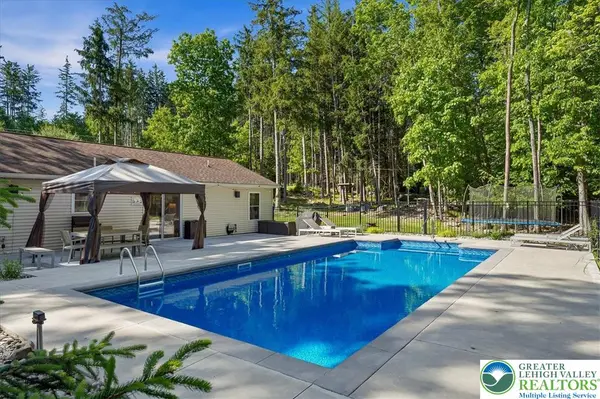 502 San Marco Court, Price Twp, PA 18332