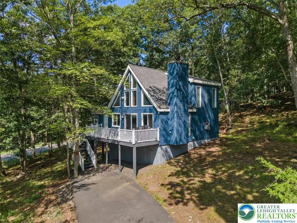 272 Stafford Drive, Saw Creek, PA 18324 - #1