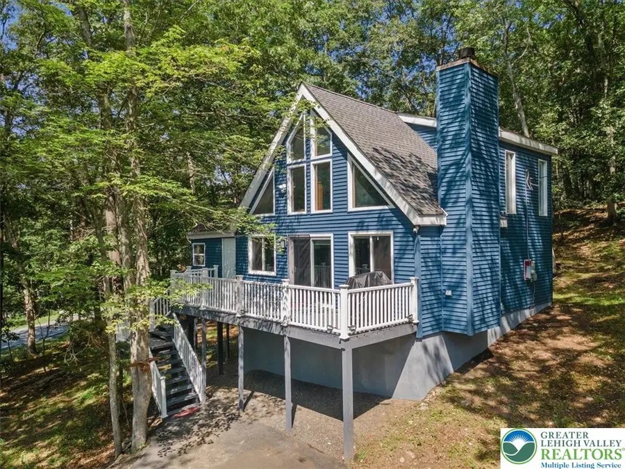 272 Stafford Drive, Saw Creek, PA 18324 - #3