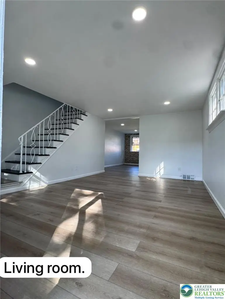 811 W Emaus Avenue, Allentown, PA 18103 - #3