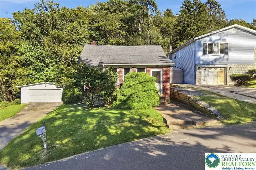 626 Scholl Avenue, Salisbury, PA 18015 - #3