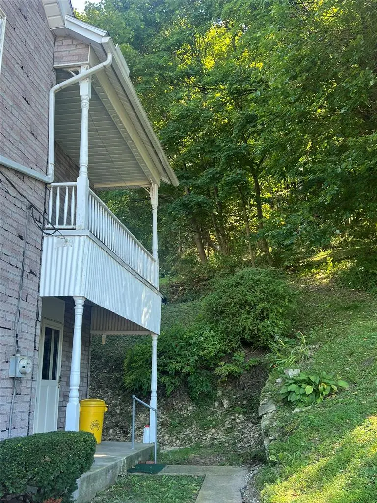 437 W South Street, Slatington, PA 18080 - #3