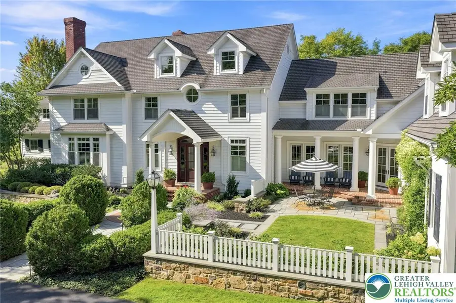 5184 Weyhill Farm Road, Lower Saucon, PA 18015 - #3