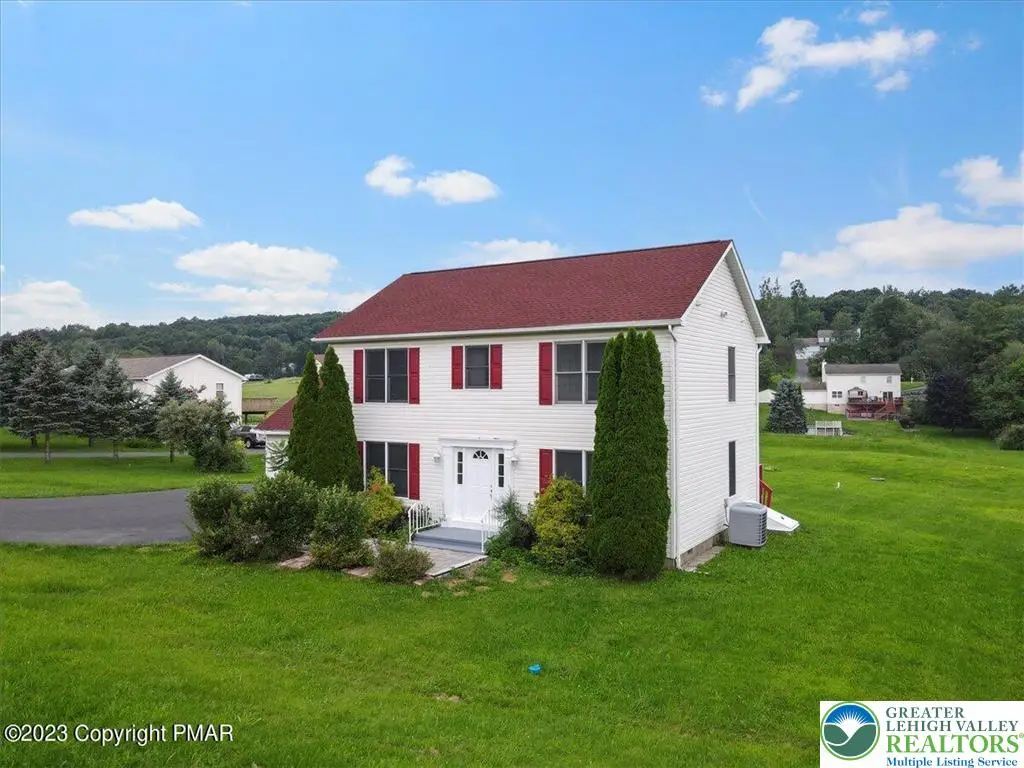 1427 Route 715, Stroudsburg, PA 18360 - #1