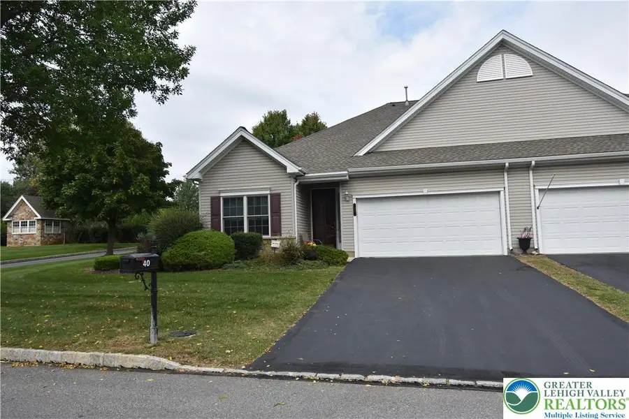 40 Glenmoor Circle N, Palmer Township, PA 18045 - #3