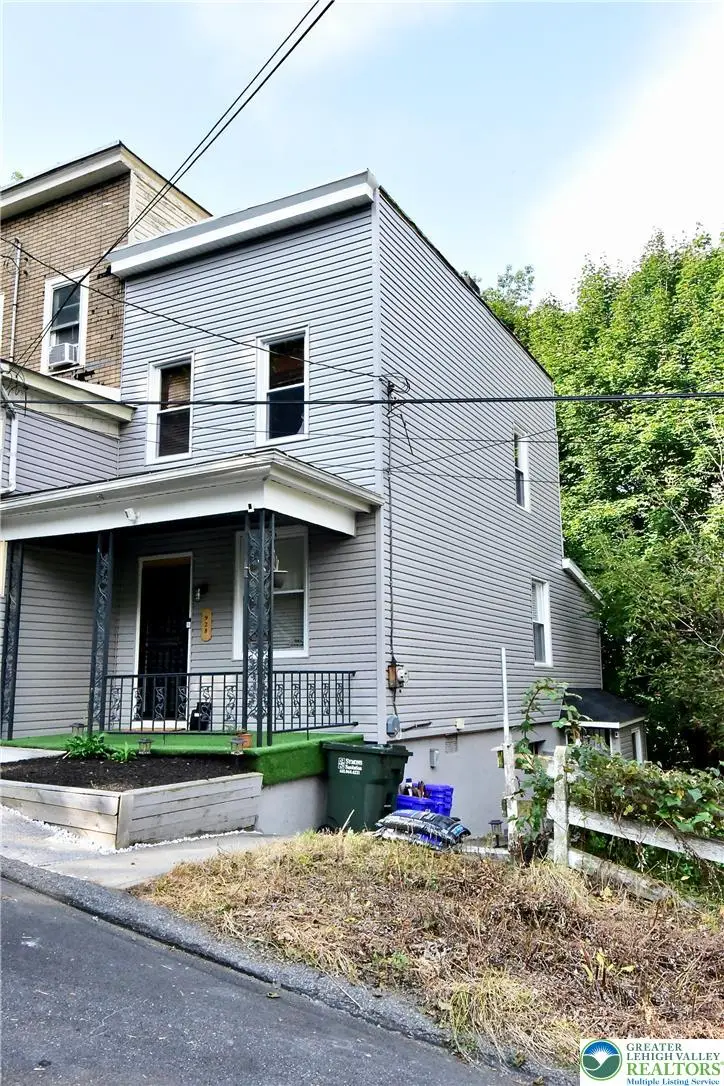 928 Vernon Street, Bethlehem, PA 18015 - #2