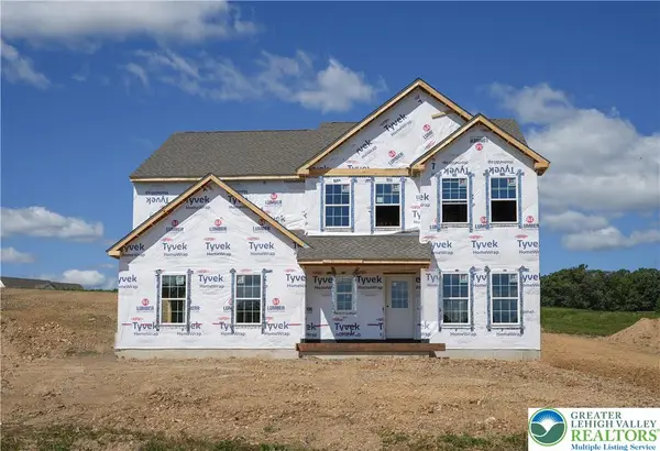 3421 George Street #32, North Whitehall Twp, PA 18078