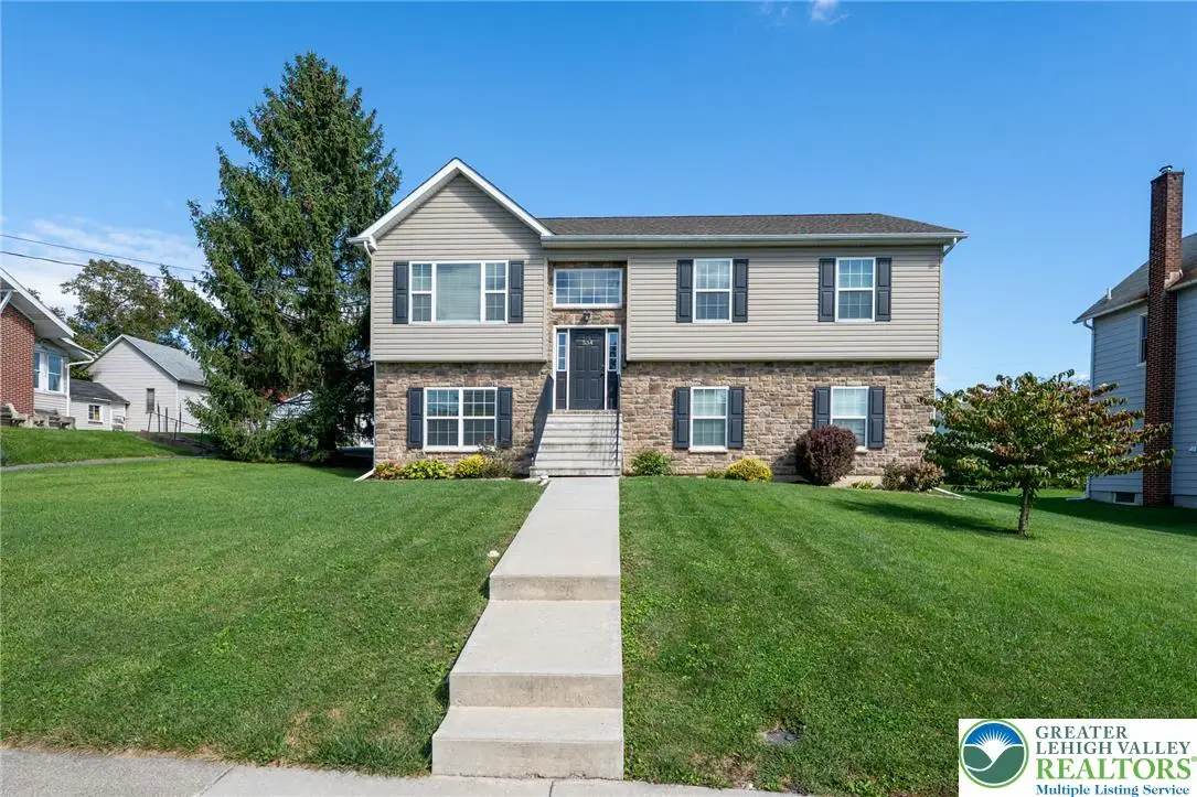 534 Seip Avenue, Nazareth, PA 18064 - #1