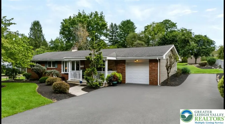 1773 Reading Drive, Lower Saucon, PA 18015 - #3