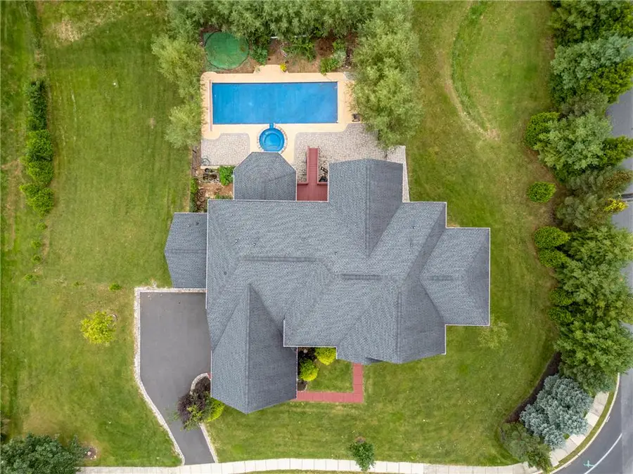 6100 Blue Belle Drive, Upper Saucon, PA 18034 - #3