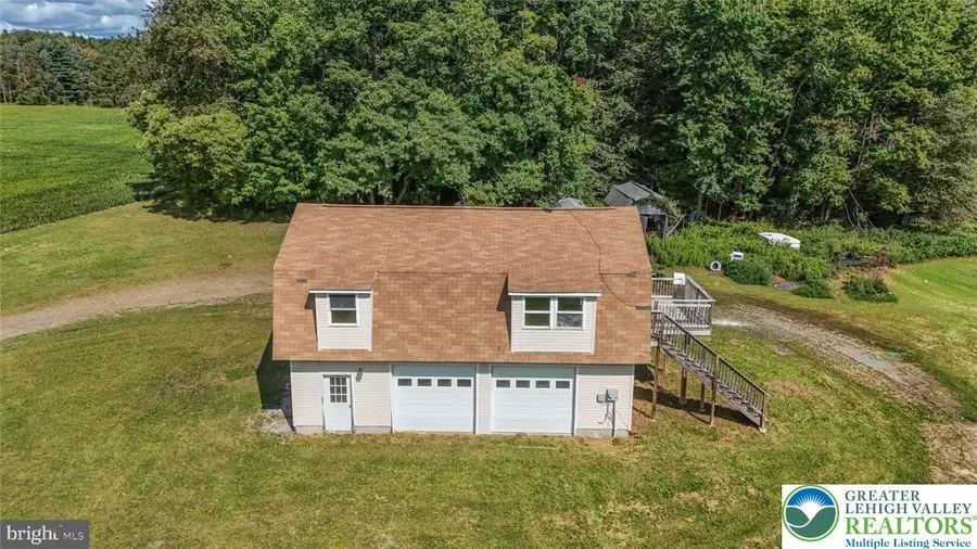 2415 Stagecoach Road W, Towamensing, PA 18071 - #2