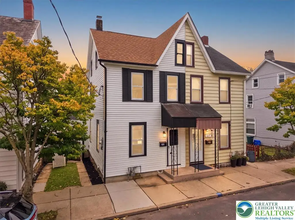 635 Spring Street, Bethlehem, PA 18018 - #1
