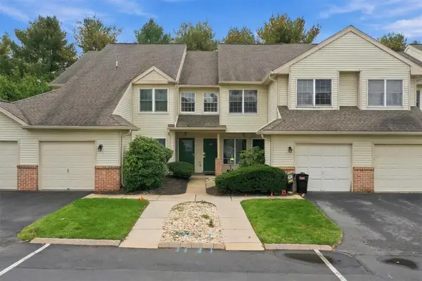 112 Lindfield Circle, Macungie Boro, PA 18062
