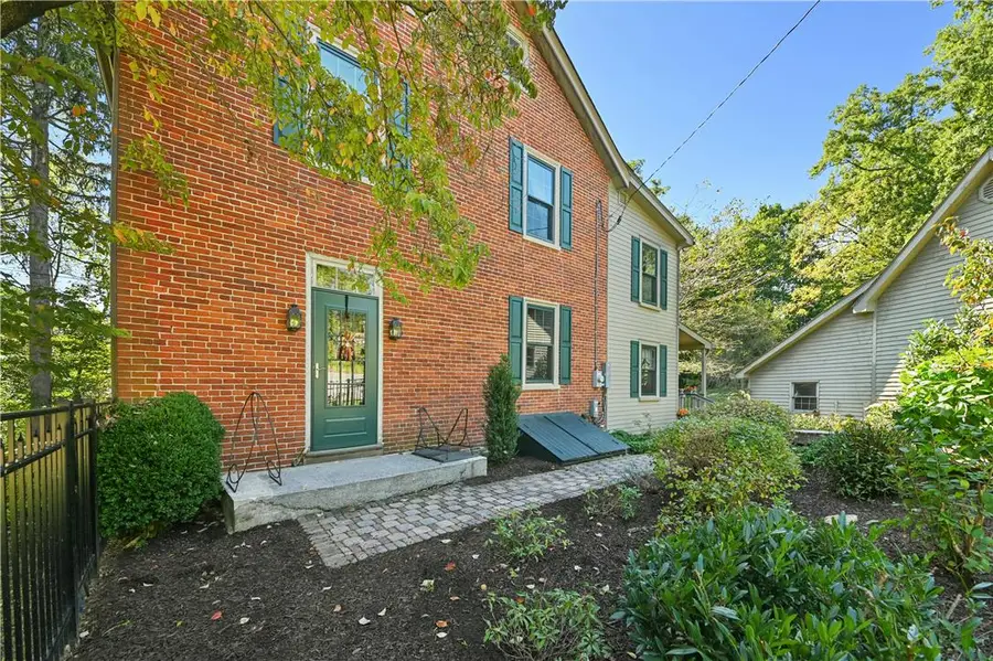 2100 Dakota Drive, Palmer Township, PA 18045 - #3