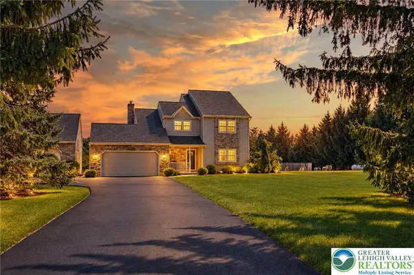 3063 Weidasville Road, Lowhill Twp, PA 18069