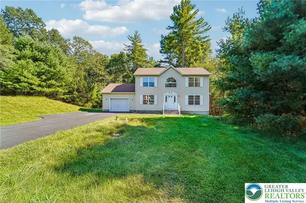 110 Estate Drive, Stroud Twp, PA 18301