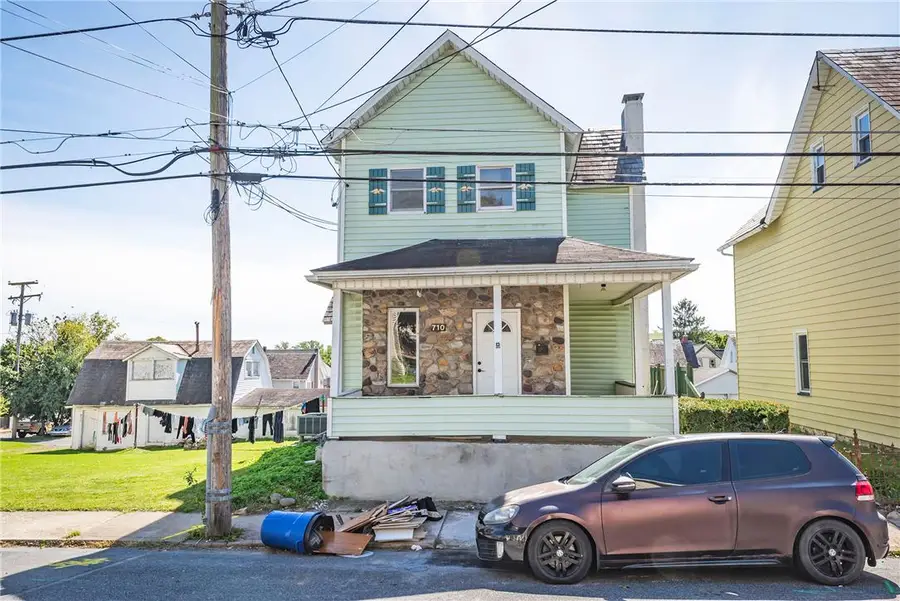 710 William Street, Pen Argyl, PA 18072 - #2