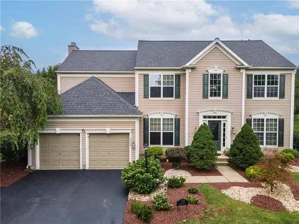 2208 Pembrooke Drive, Lower Macungie Twp, PA 18062
