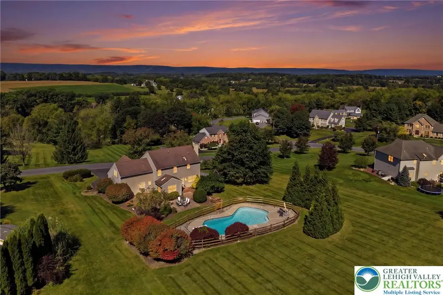407 Danielle Drive, Bushkill, PA 18064 - #2