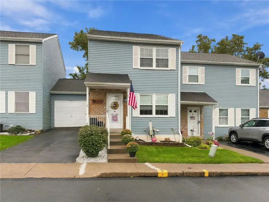 2 Princeton Court, Easton, PA 18040 - #2