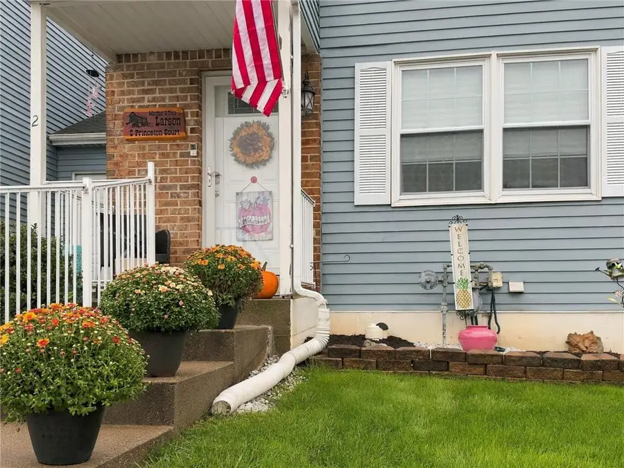 2 Princeton Court, Easton, PA 18040 - #3