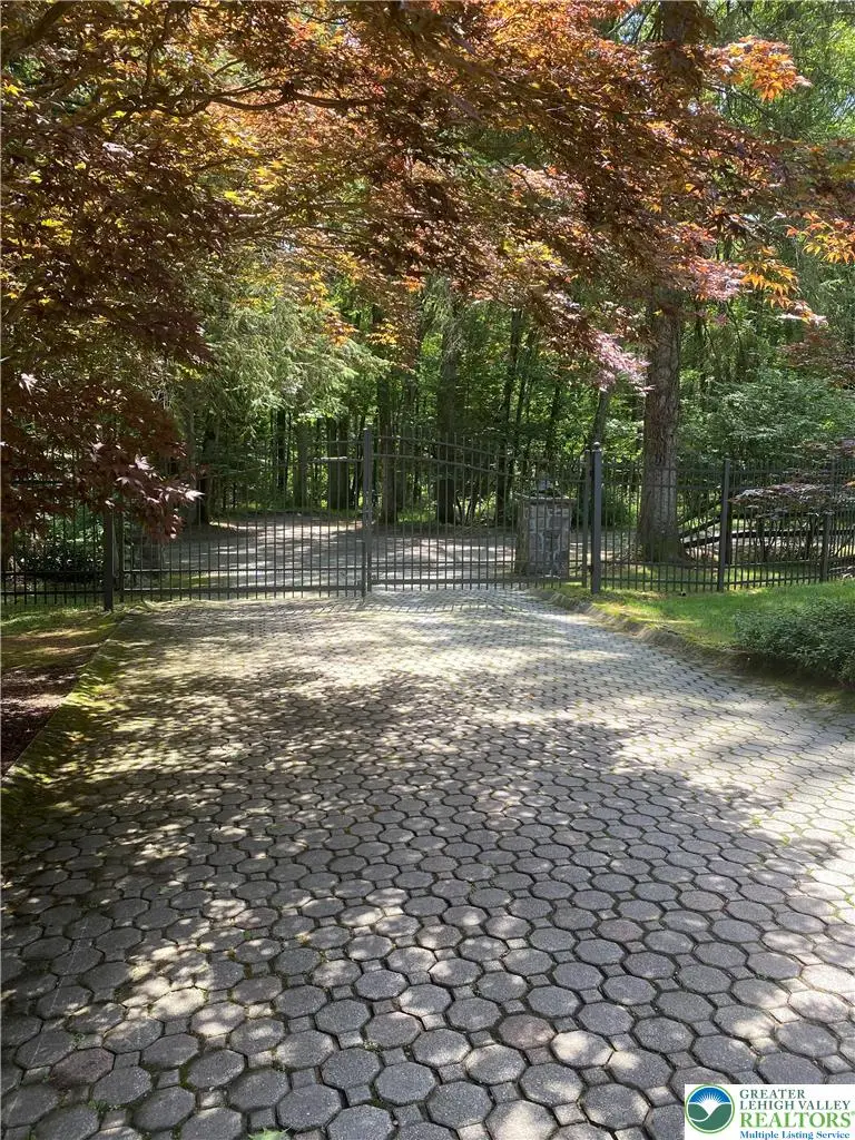 163 Goose Pond Road, Barrett, PA 18357 - #2