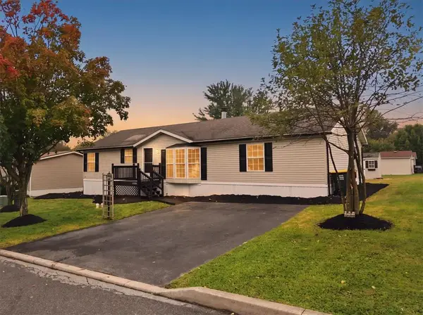 4230 Heritage Lane, Lehigh Twp, PA 18088