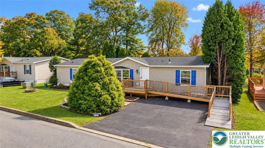4181 Heritage Lane, Lehigh, PA 18088 - #2