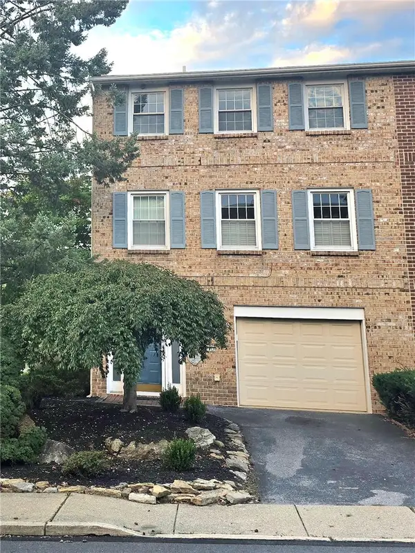 977 Barnside Court, Allentown City, PA 18103