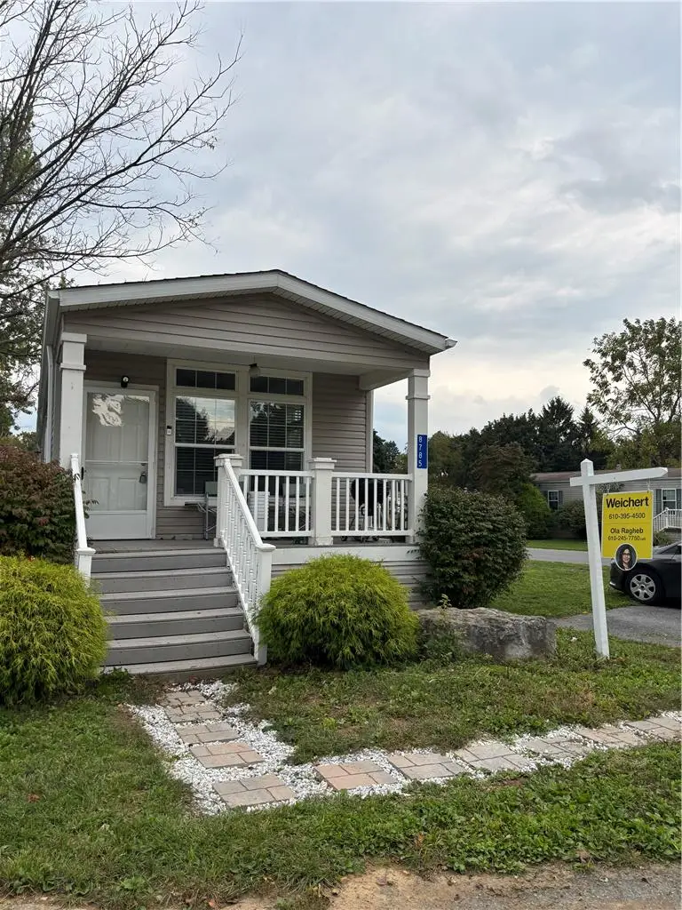 8785 Breinig Run Circle, Breinigsville, PA 18031 - #2