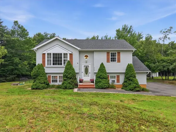 209 Center Drive, Tunkhannock Twp, PA 18610