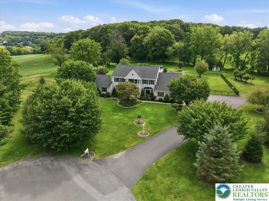 2101 Schroettner Circle, Moore, PA 18064 - #2