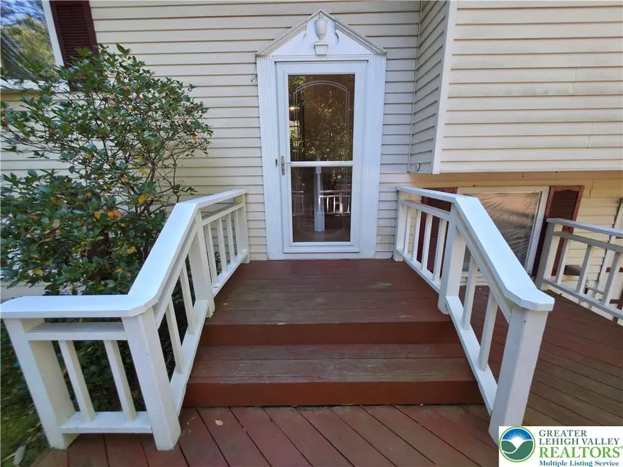 224 Tree Top Terrace, Chestnuthill, PA 18360 - #3