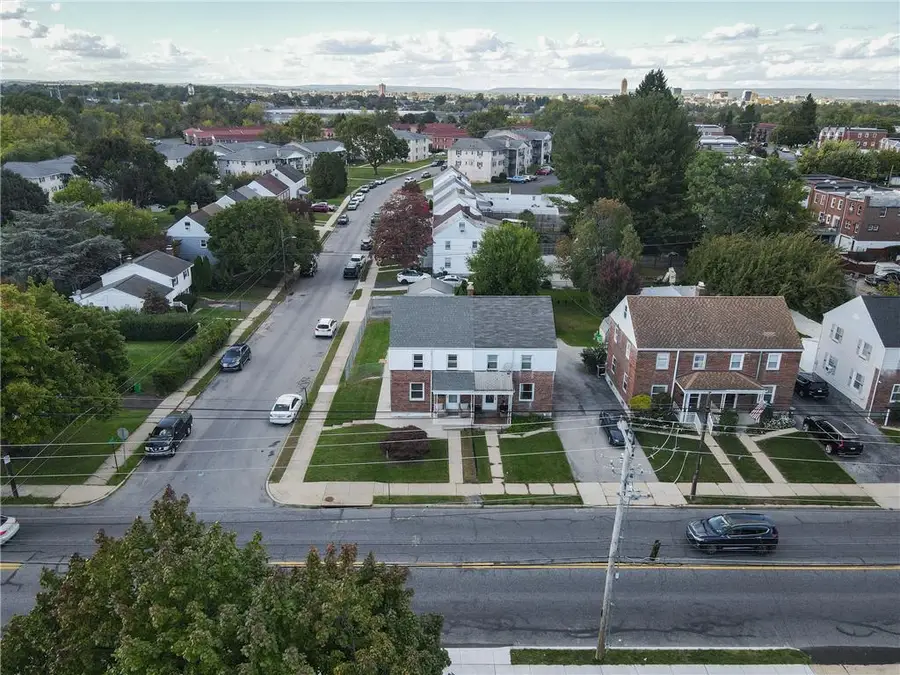 863 W Emaus Avenue, Allentown, PA 18103 - #2