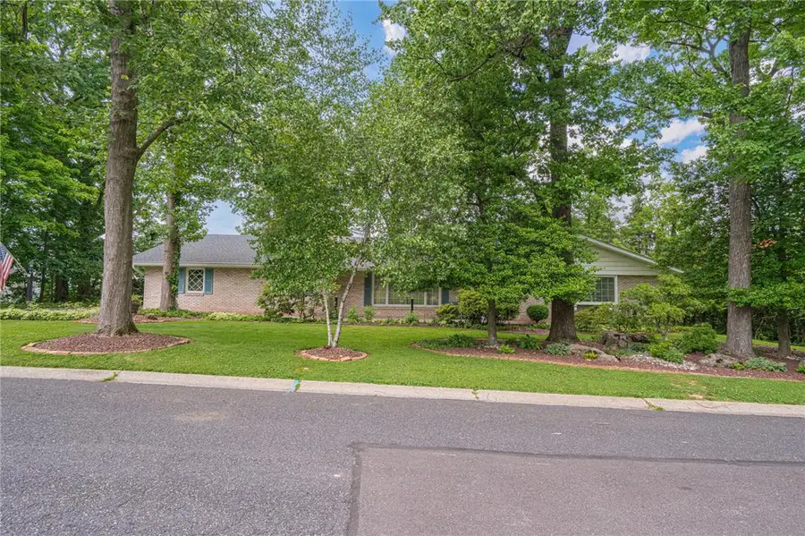 3831 Oakwood Trail, Dorneyville, PA 18103 - #2