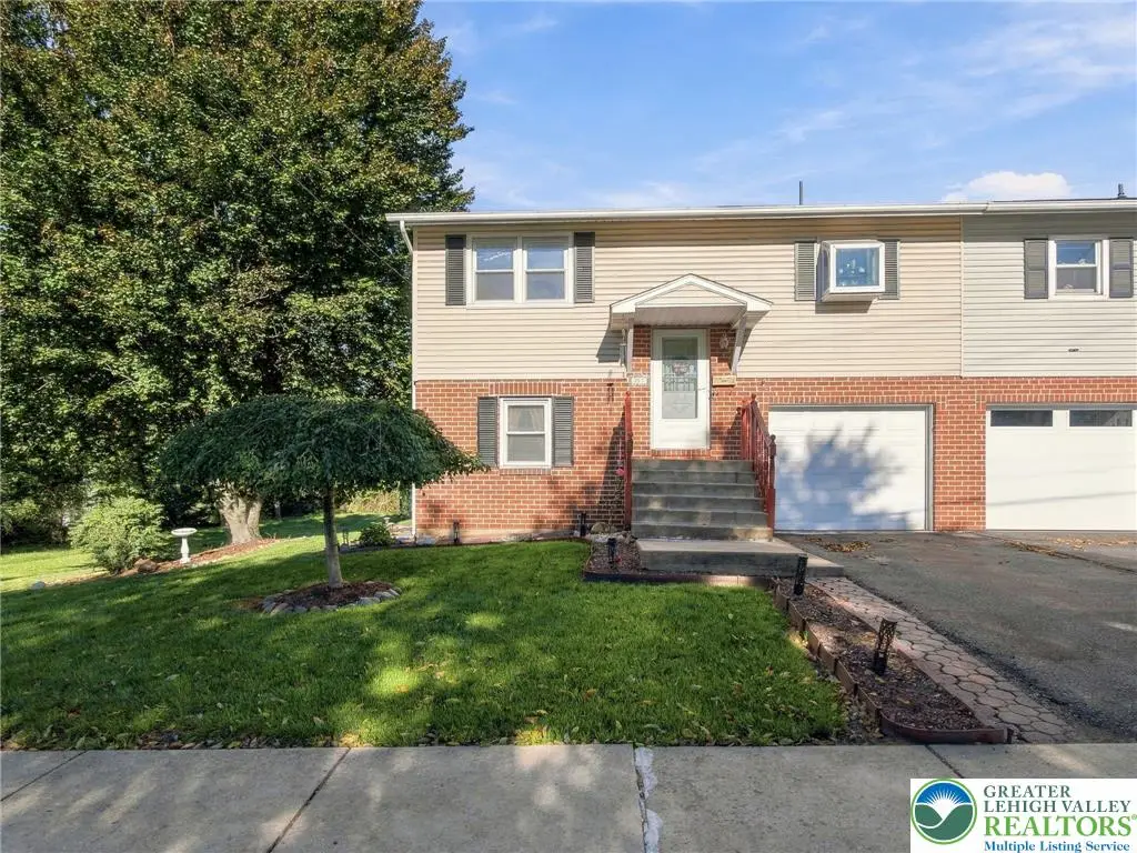 281 W 26th Street, Northampton, PA 18067 - #1