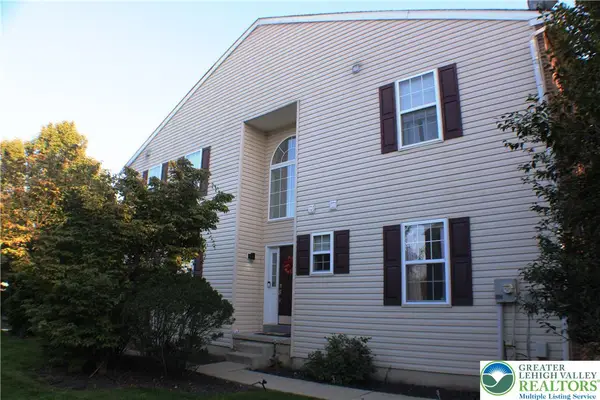 6869 Hunt Drive, Lower Macungie Twp, PA 18062