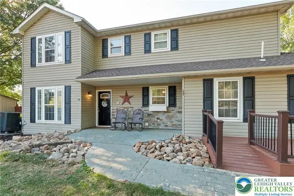 7406 Falcon Street, Lynn Twp, PA 18066
